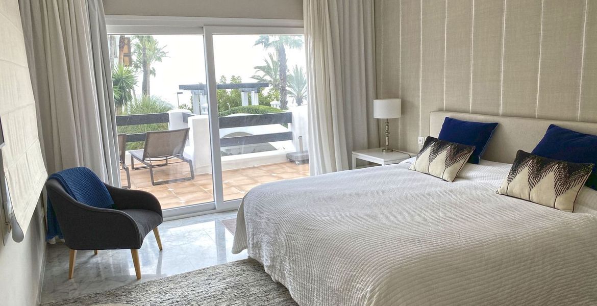 Rental Apartment Marina Puente Romano