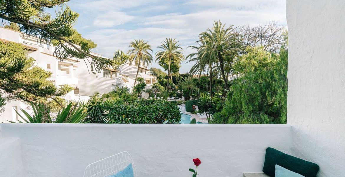 Private Suite One Bedroom in Hotel Puente Romano