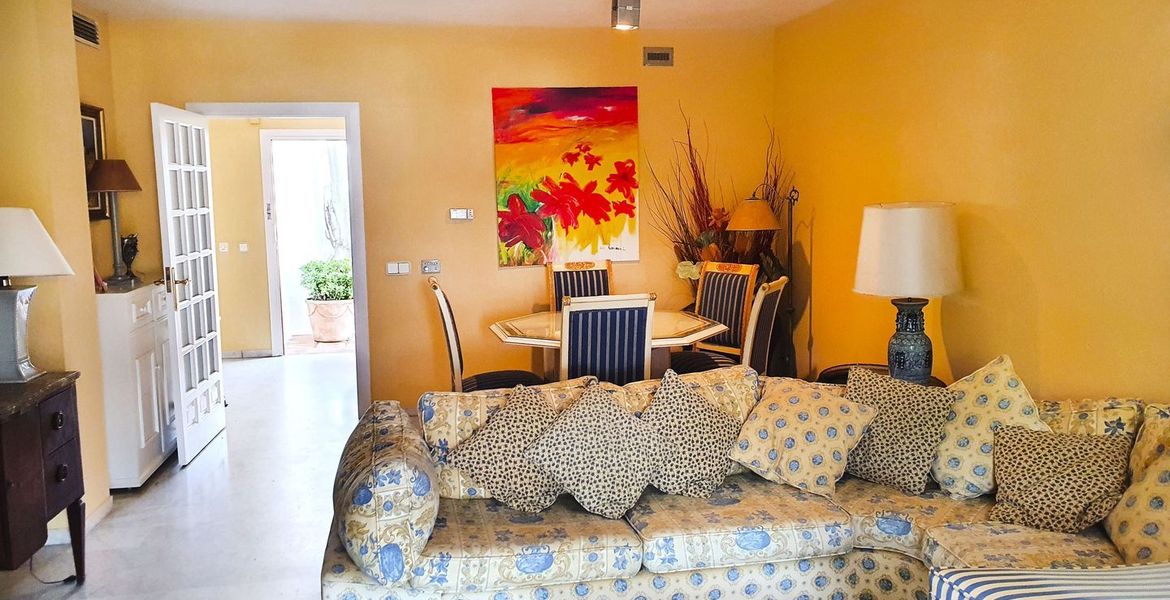 Rental Apartment Marina Puente Romano