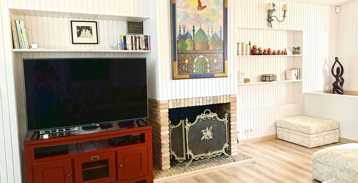 Villa for rent in Puente Romano