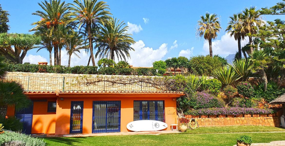 Villa for rent in Puente Romano