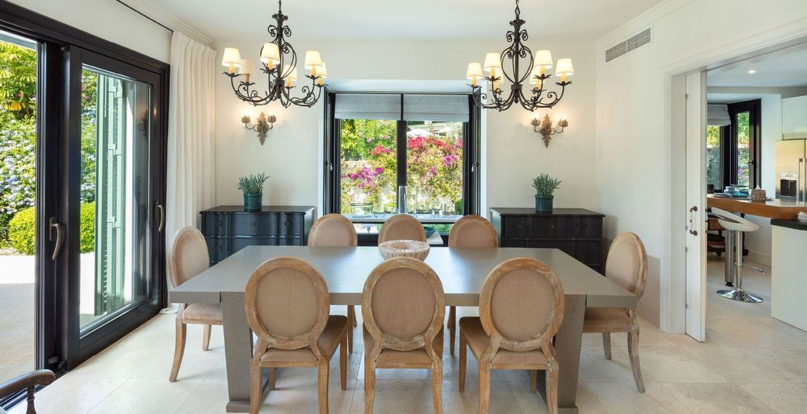 Villa for rent in Marbella Club area.