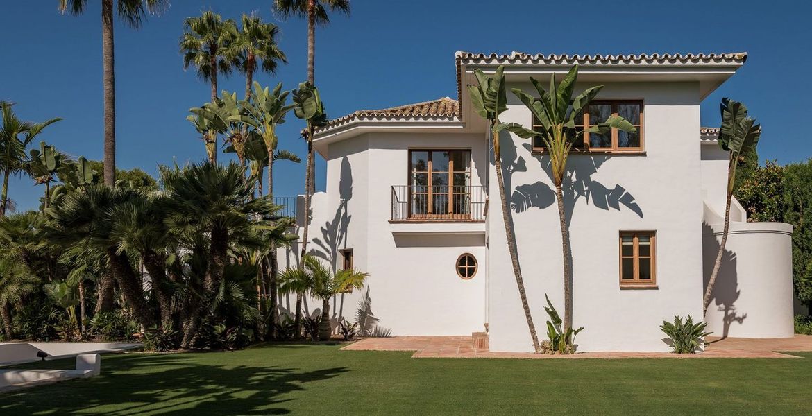 Villa in Golden Mile