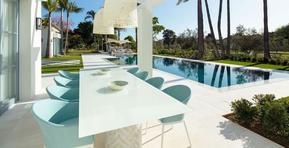 Villa in Nueva Andalucia