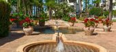 Sunny Garden Apartment in Puente Romano