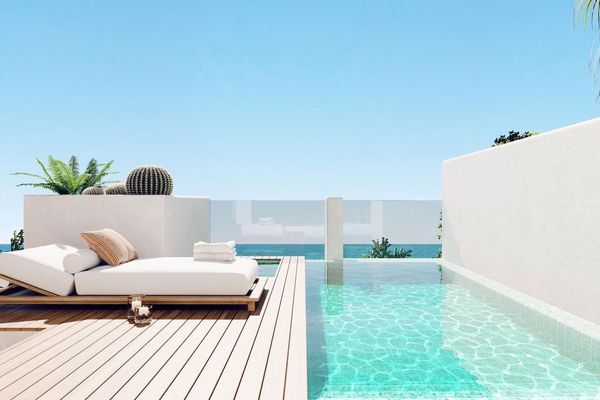 Apartment in Marina Puente Romano