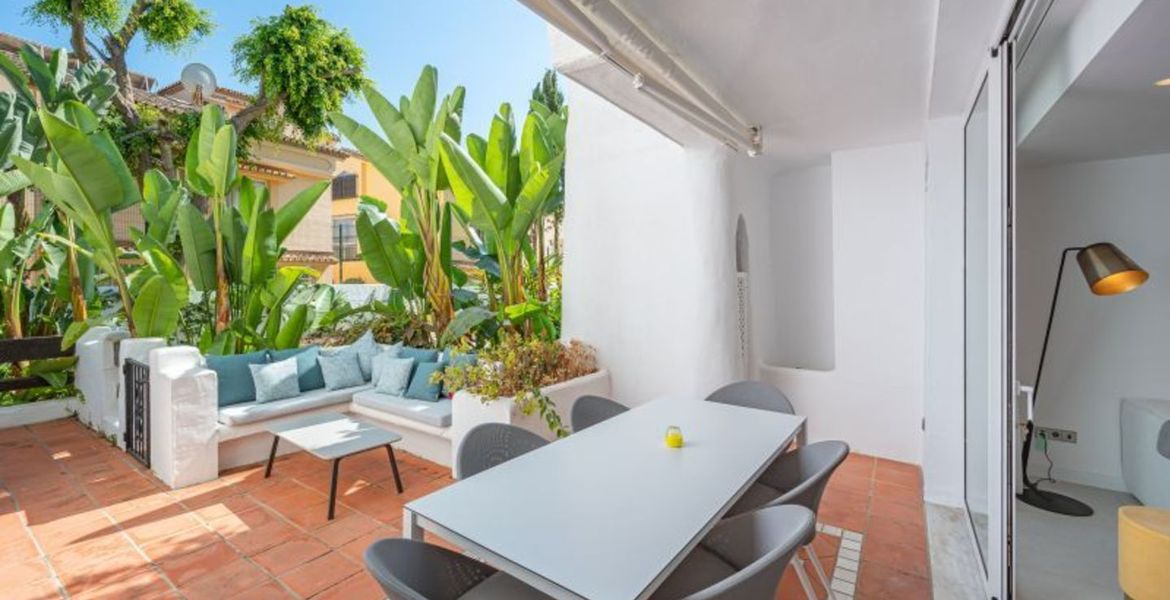 Apartment in Puente Romano