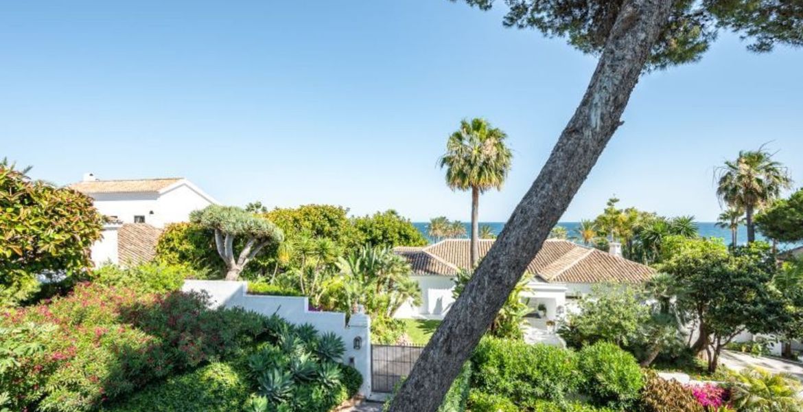 Apartment in Puente Romano