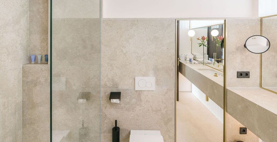 Private Suite 2 Bedroom in Puente Romano Marbella