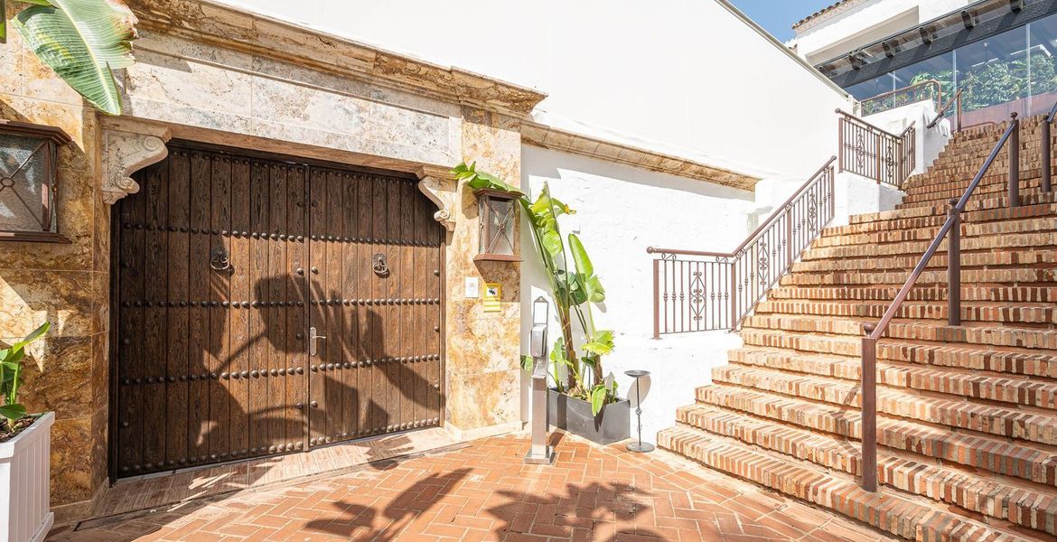 Suite Apartment for rent in Hotel Puente Romano