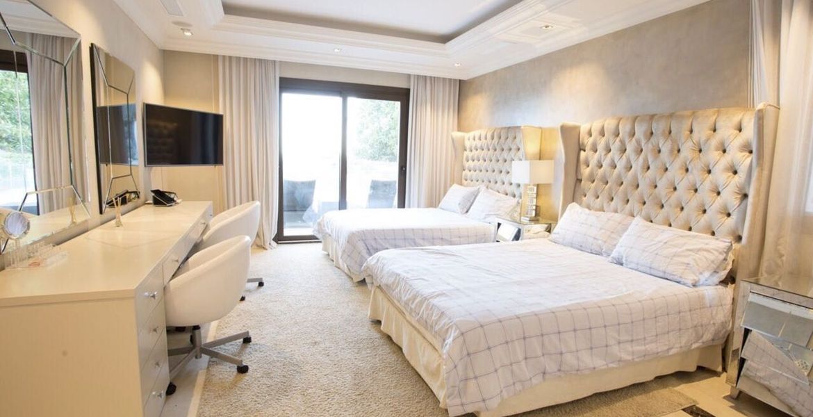 Luxury Villa in Marbella Club area Golden Mile
