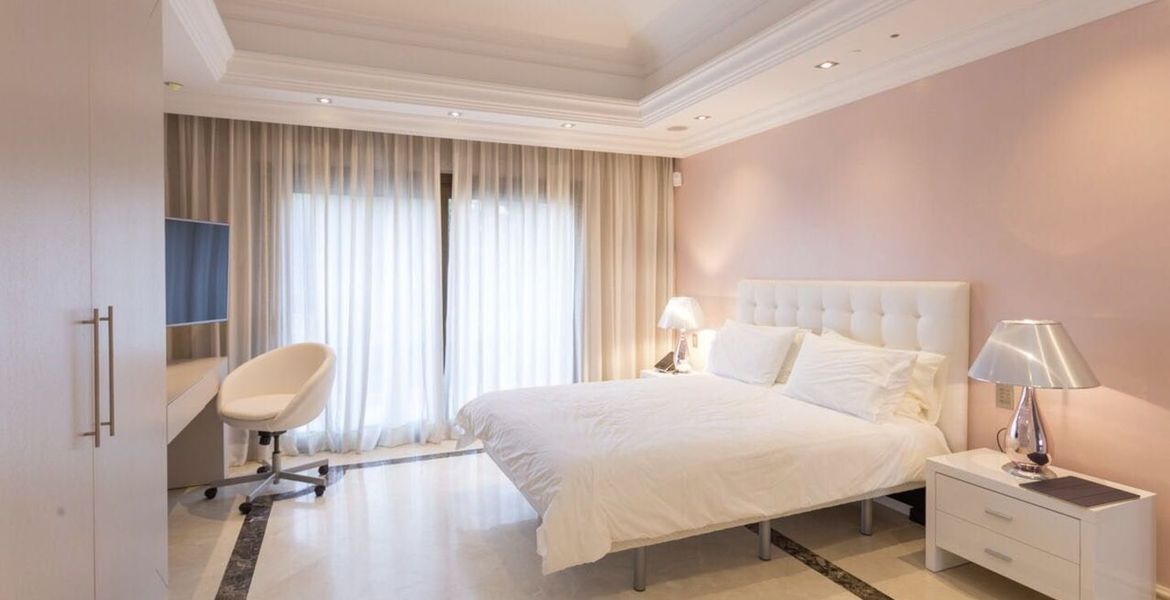 Luxury Villa in Marbella Club area Golden Mile