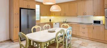 Rent Villa in Marbella Club