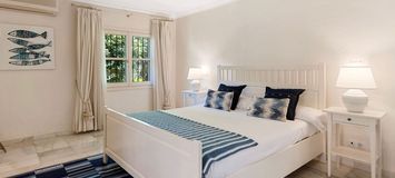 Rent Villa in Marbella Club