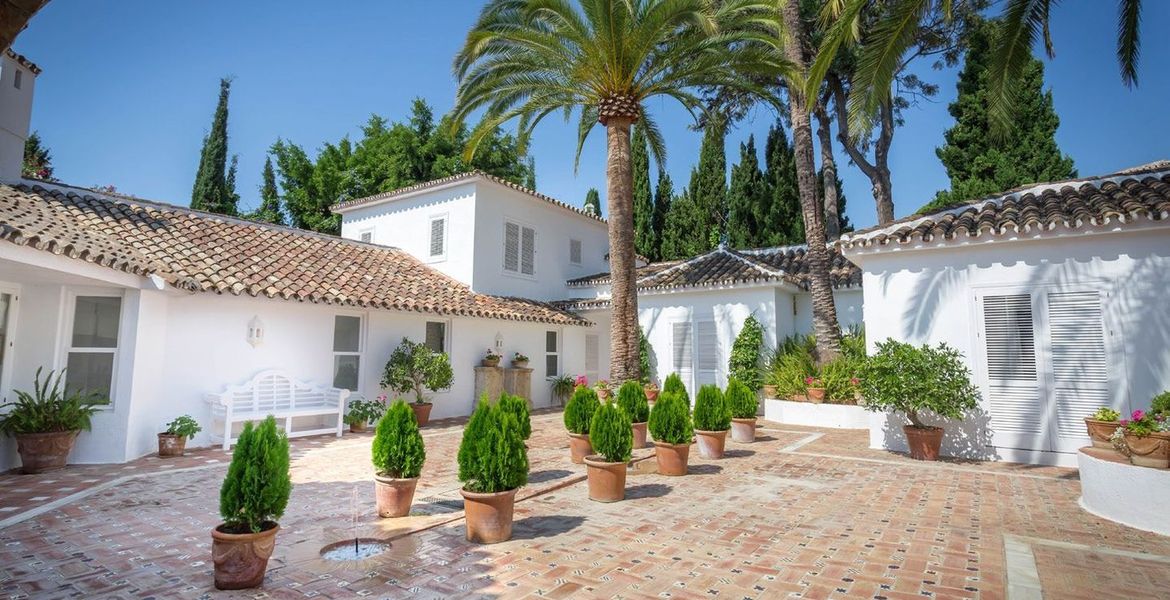 Villa in Marbella Club