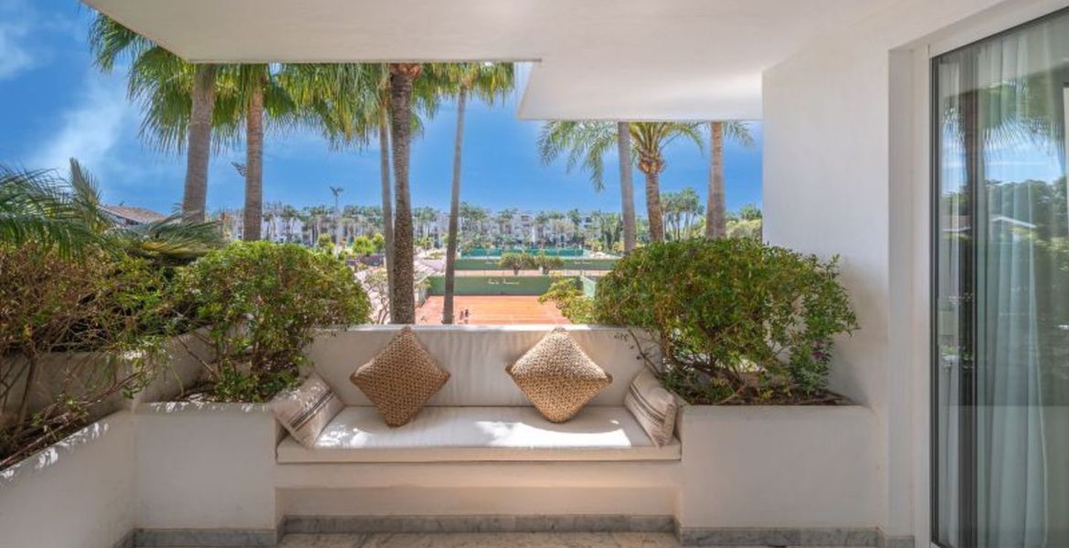 Apartment for rent in Marina Puente Romano Andalusian Garden