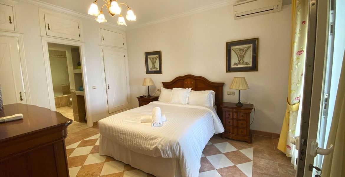 Beach Front Villa in Puente Romano
