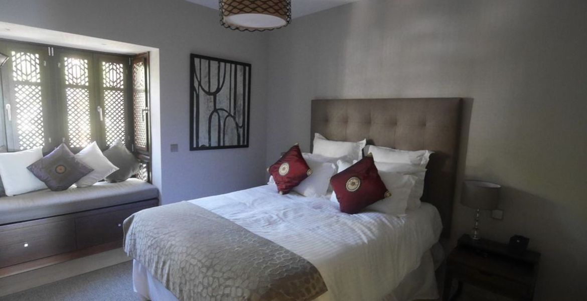 Apartment for rent in Marina Puente Romano Japanese Garden