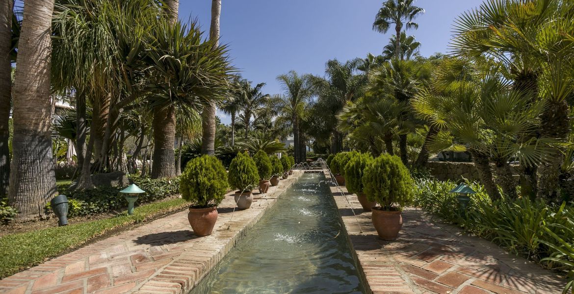 Penthouse for rental in Marina Puente Romano Marbella