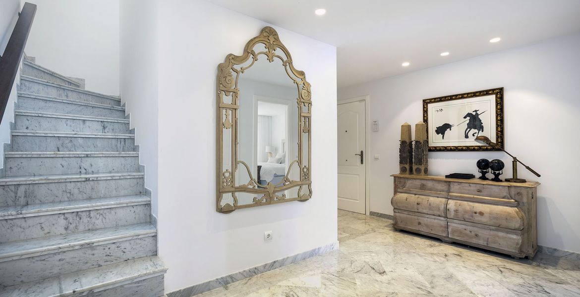 Penthouse for rental in Marina Puente Romano Marbella
