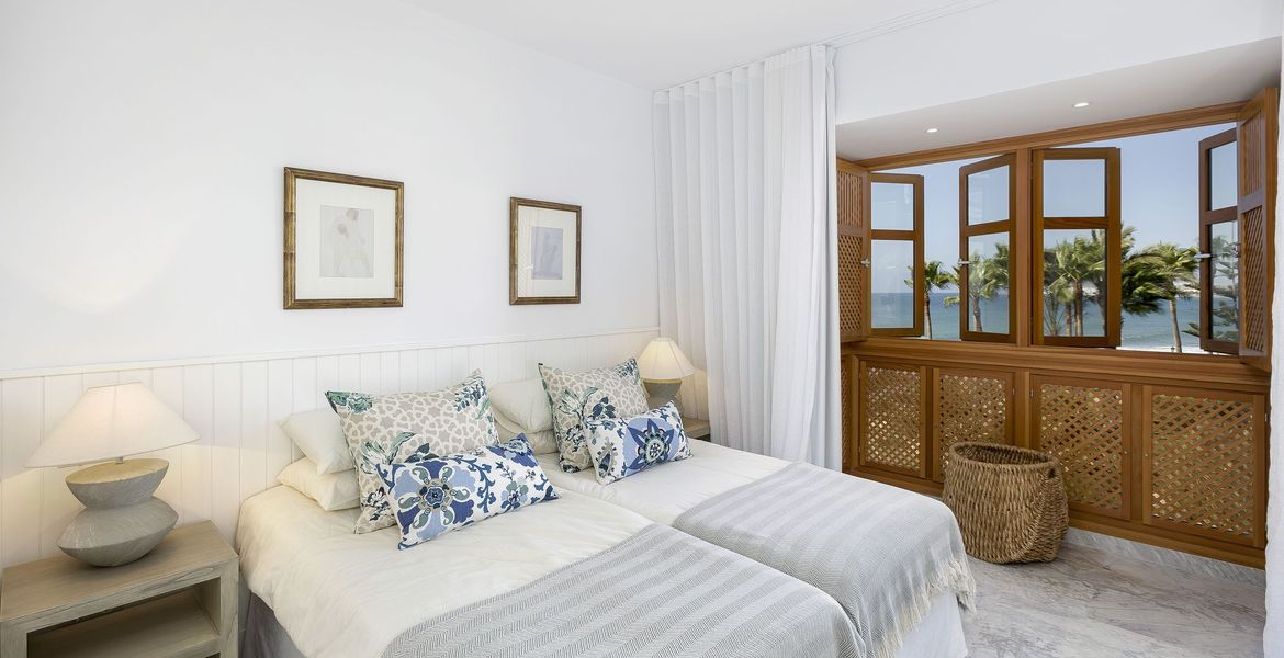 Penthouse for rental in Marina Puente Romano Marbella