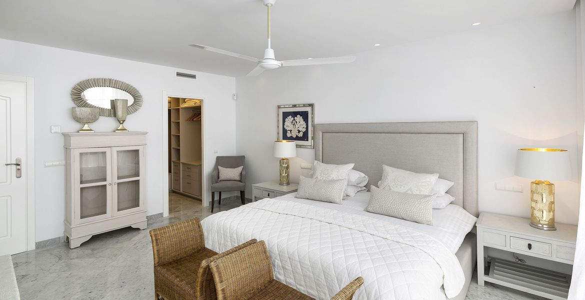 Penthouse for rental in Marina Puente Romano Marbella