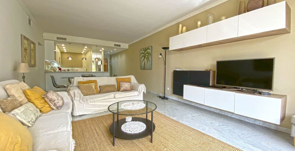 Sunny Apartment in Marina de Puente Romano, Golden Mile