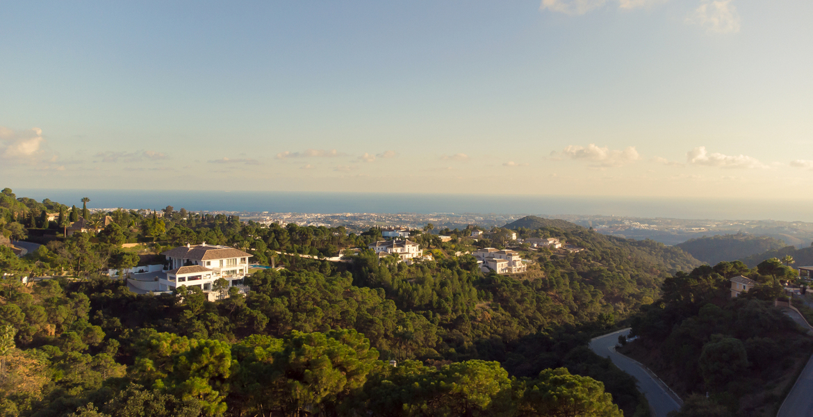 Exclusive luxury villa with panoramic views in La Zagaleta