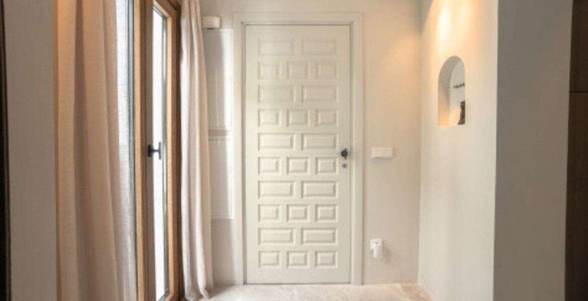 Private Suite One Bedroom in Hotel Puente Romano