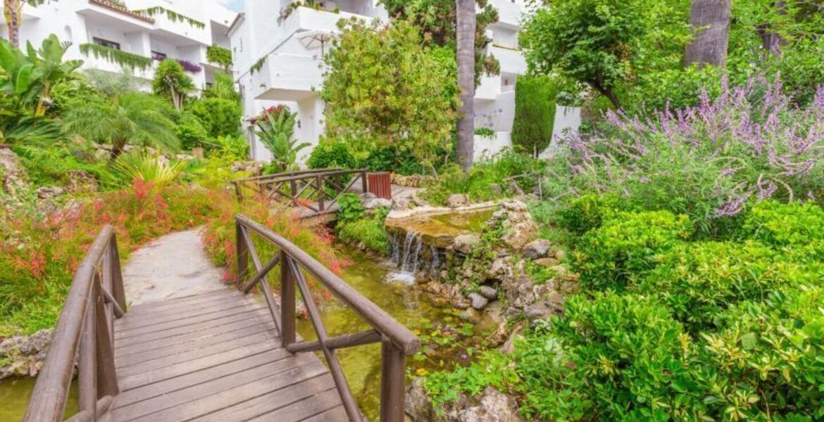 Private Suite Three Bedrooms in Hotel Puente Romano