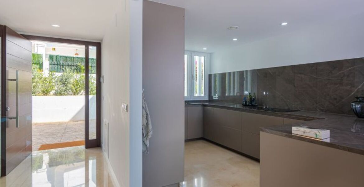 Enjoy stunning sea views in this newly built Scandinavian 