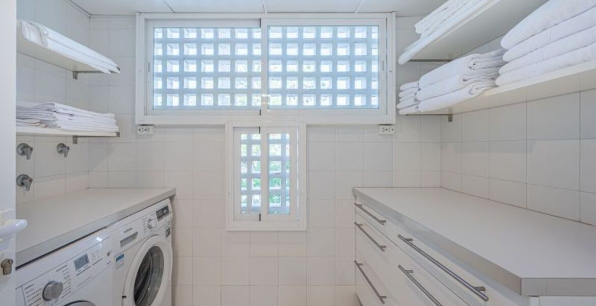 Penthouse duplex for rental in Marina Puente Romano Hotel