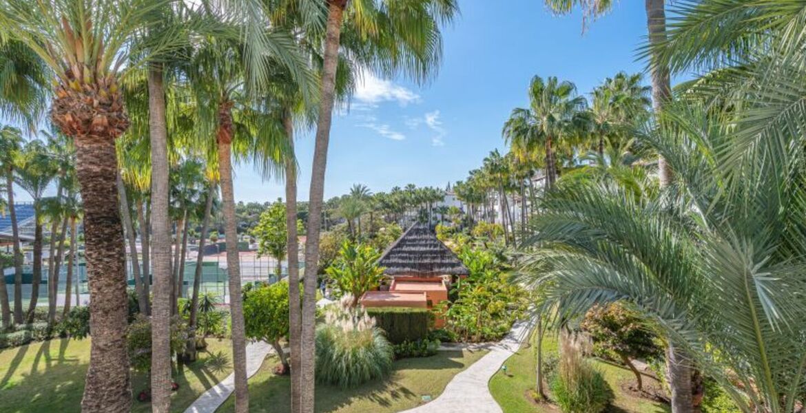 Penthouse duplex for rental in Marina Puente Romano Hotel