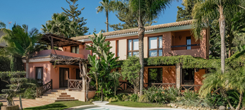 LUXURY SEA SIDE VILLA BETWEEN PUENTE ROMANO & MARBELLA CLUB