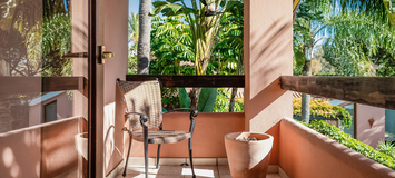 LUXURY SEA SIDE VILLA BETWEEN PUENTE ROMANO & MARBELLA CLUB