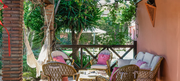 LUXURY SEA SIDE VILLA BETWEEN PUENTE ROMANO & MARBELLA CLUB