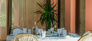 LUXURY SEA SIDE VILLA BETWEEN PUENTE ROMANO & MARBELLA CLUB