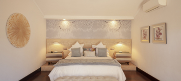 LUXURY SEA SIDE VILLA BETWEEN PUENTE ROMANO & MARBELLA CLUB