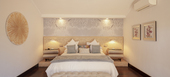 LUXURY SEA SIDE VILLA BETWEEN PUENTE ROMANO & MARBELLA CLUB