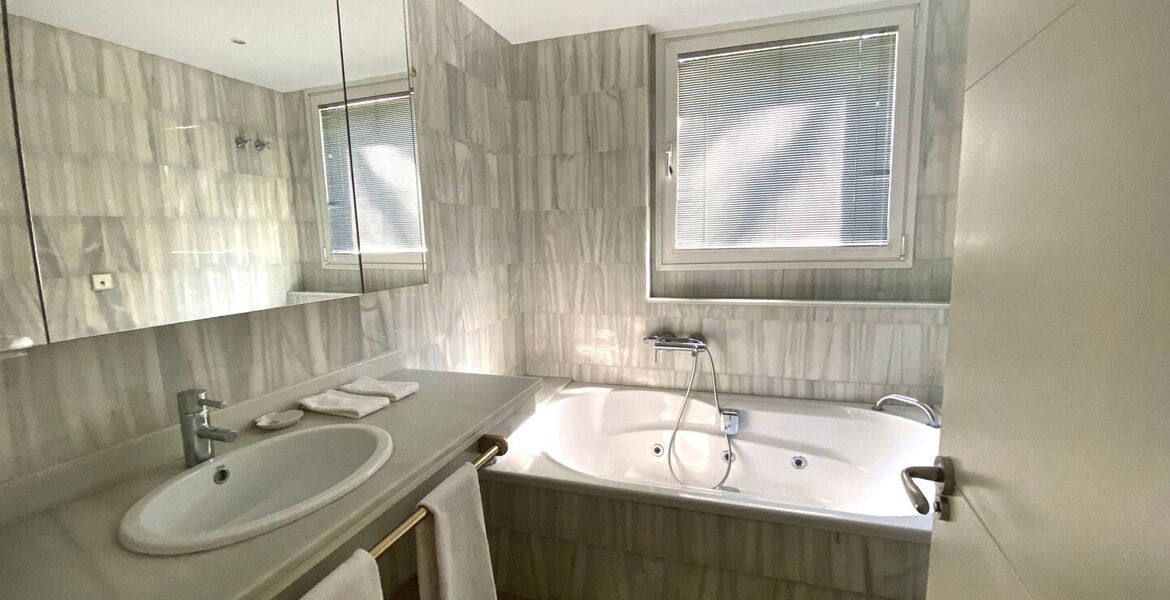 Suite Apartment for rent in Hotel Puente Romano