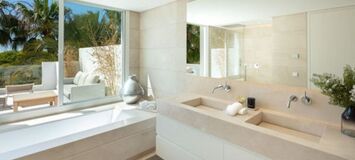 Penthouse duplex for rental in Marina Puente Romano Hotel