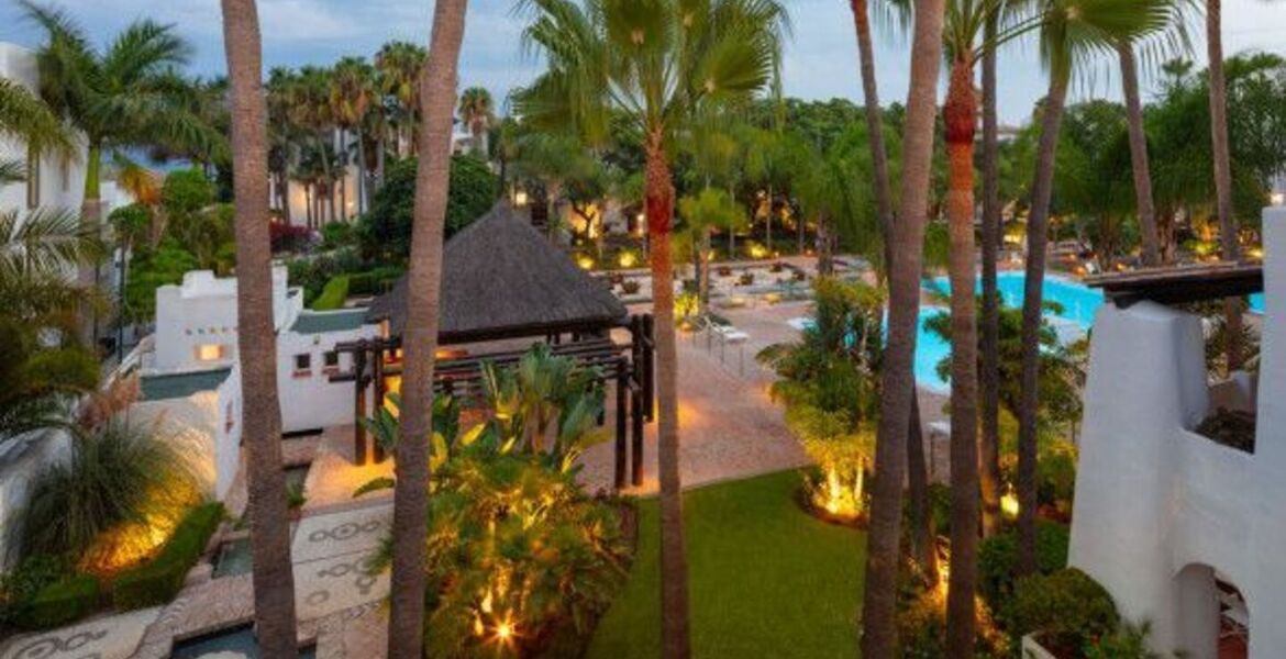 Penthouse duplex for rental in Marina Puente Romano Hotel