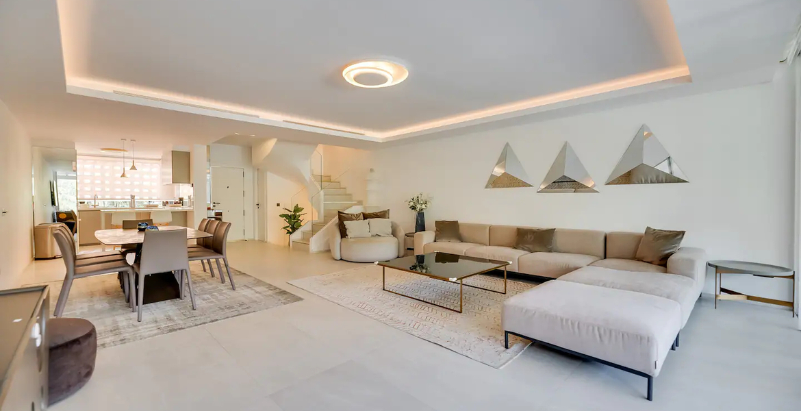 An Entire townhouse for rent in Puente Romano, Marbella 