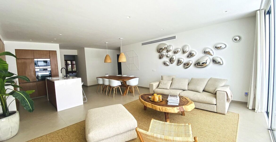 Luxury 3-Bedroom Apartment in Marina Puente Romano, Marbella
