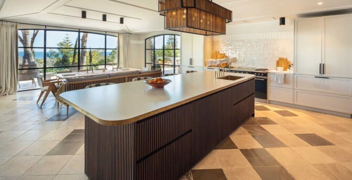 Luxury Villa for rent in Golden Mile