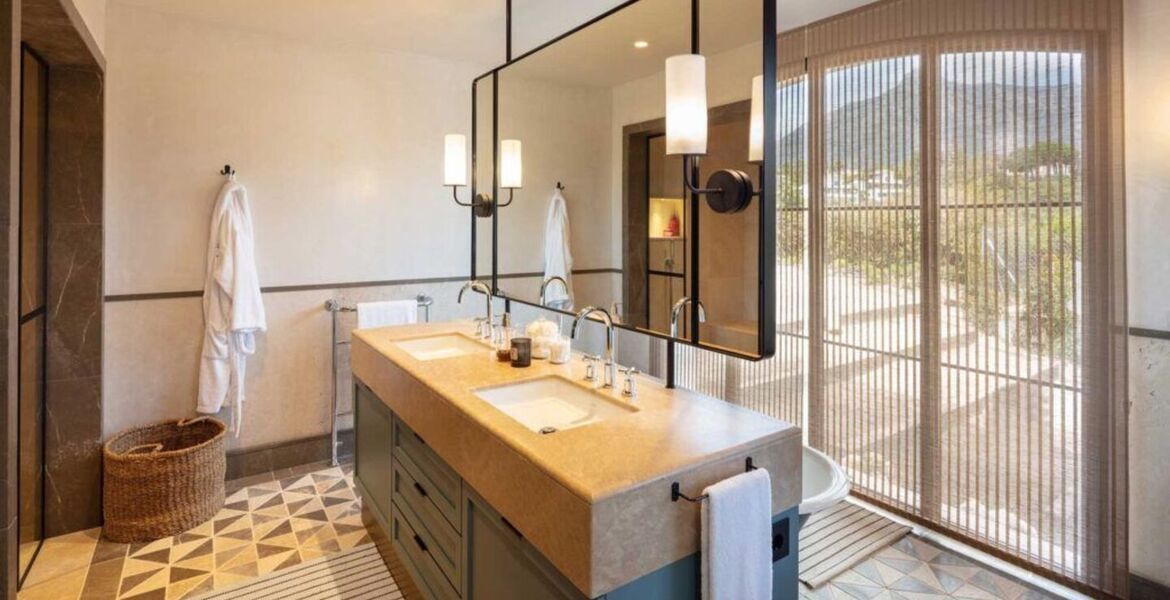 Luxury Villa for rent in Golden Mile