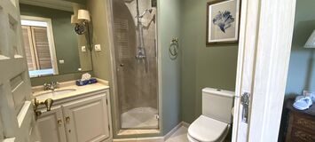 Private Suite Three Bedrooms in Hotel Puente Romano