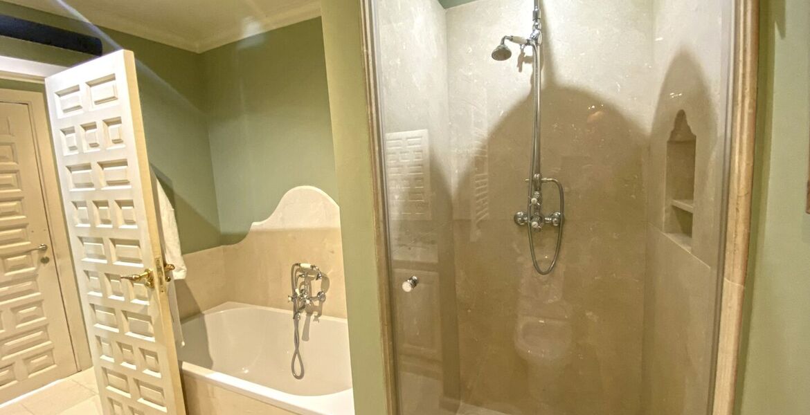 Private Suite Three Bedrooms in Hotel Puente Romano