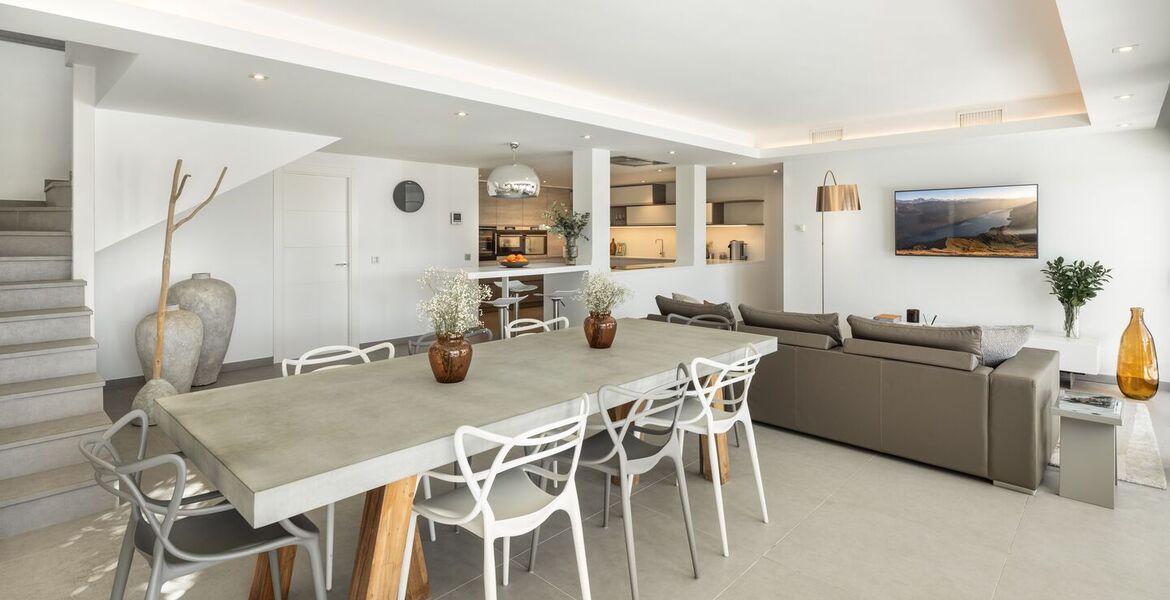 Villa for rent in Puerto Banus