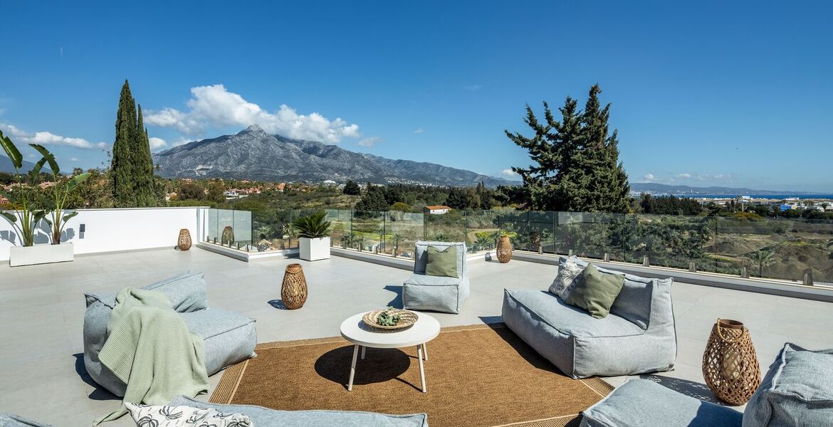 Villa for rent in Puerto Banus